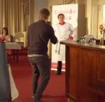 Ohnivý kuře – 45.díl – Exit, exil, exodus